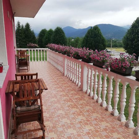 Hotel House Rapo Korenica Exterior foto